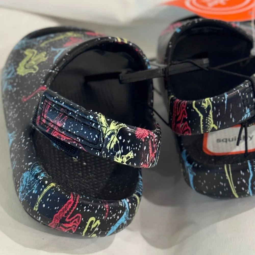 NWT Toddler Dinosaur Sandals Slides Size 7 8 Hook & Latch Back Strap Black T-Rex